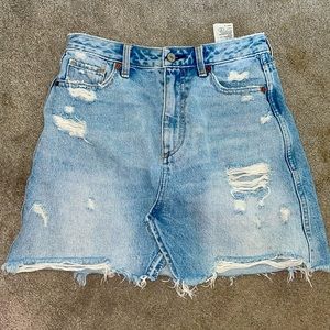 Abercrombie and Fitch, blue jean skirt, size 27/4